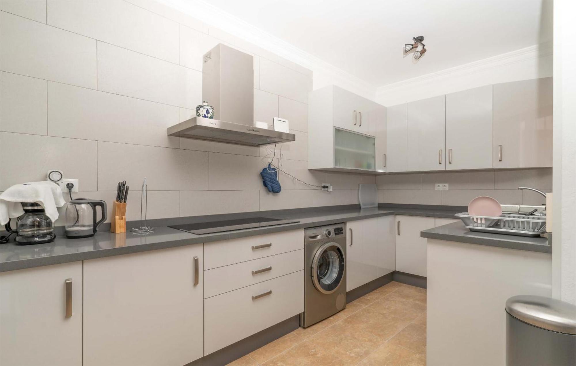 Lovely Home In Benalmadena With Kitchen Zewnętrze zdjęcie