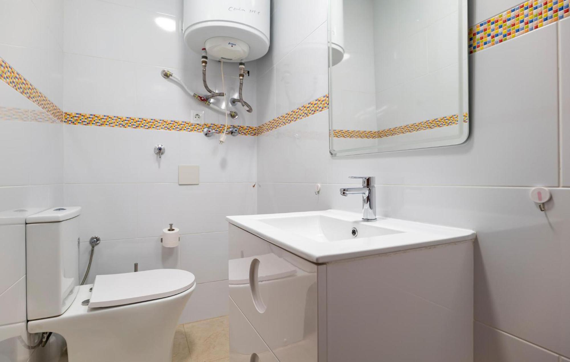 Lovely Home In Benalmadena With Kitchen Zewnętrze zdjęcie