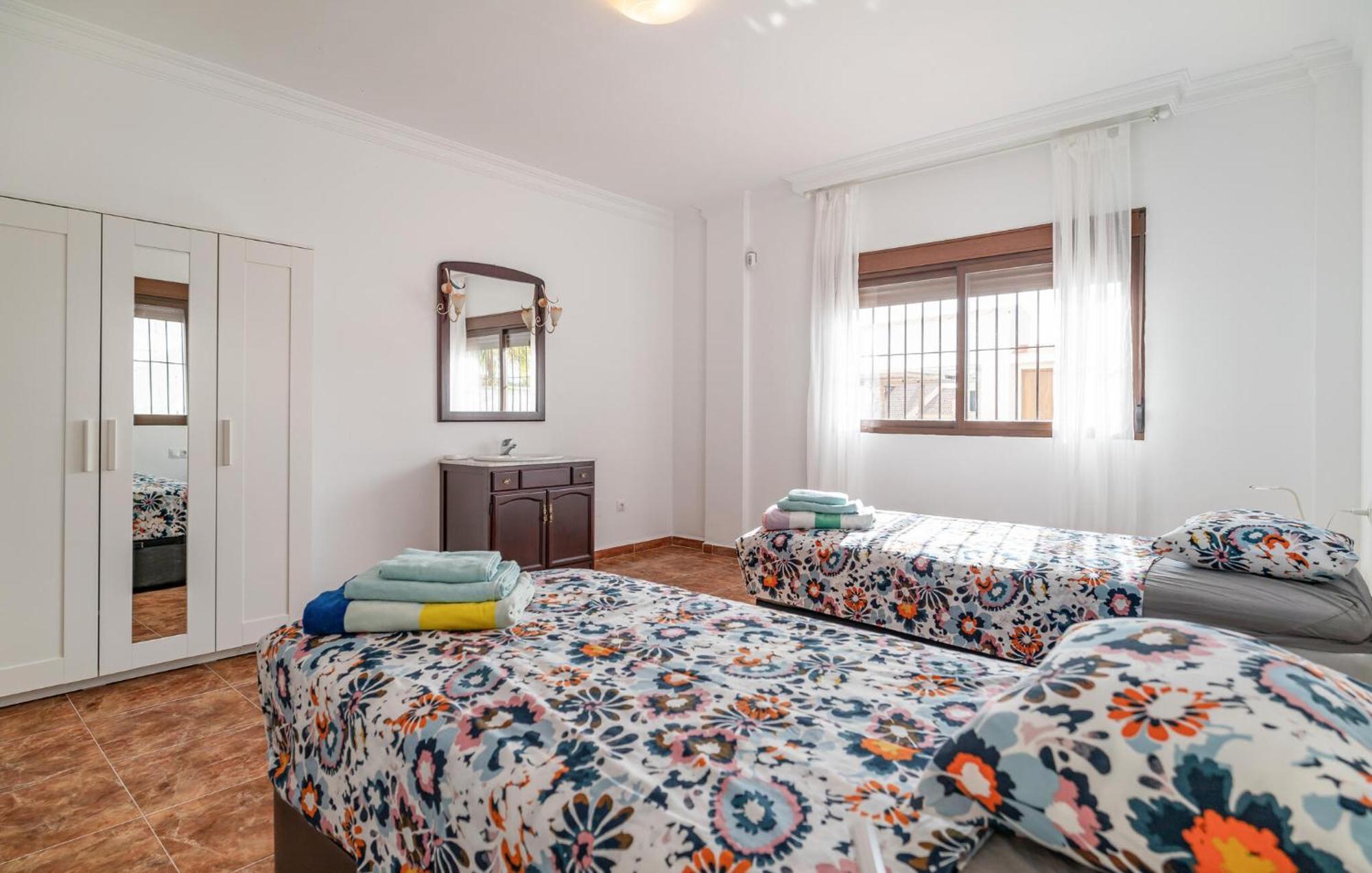 Lovely Home In Benalmadena With Kitchen Zewnętrze zdjęcie