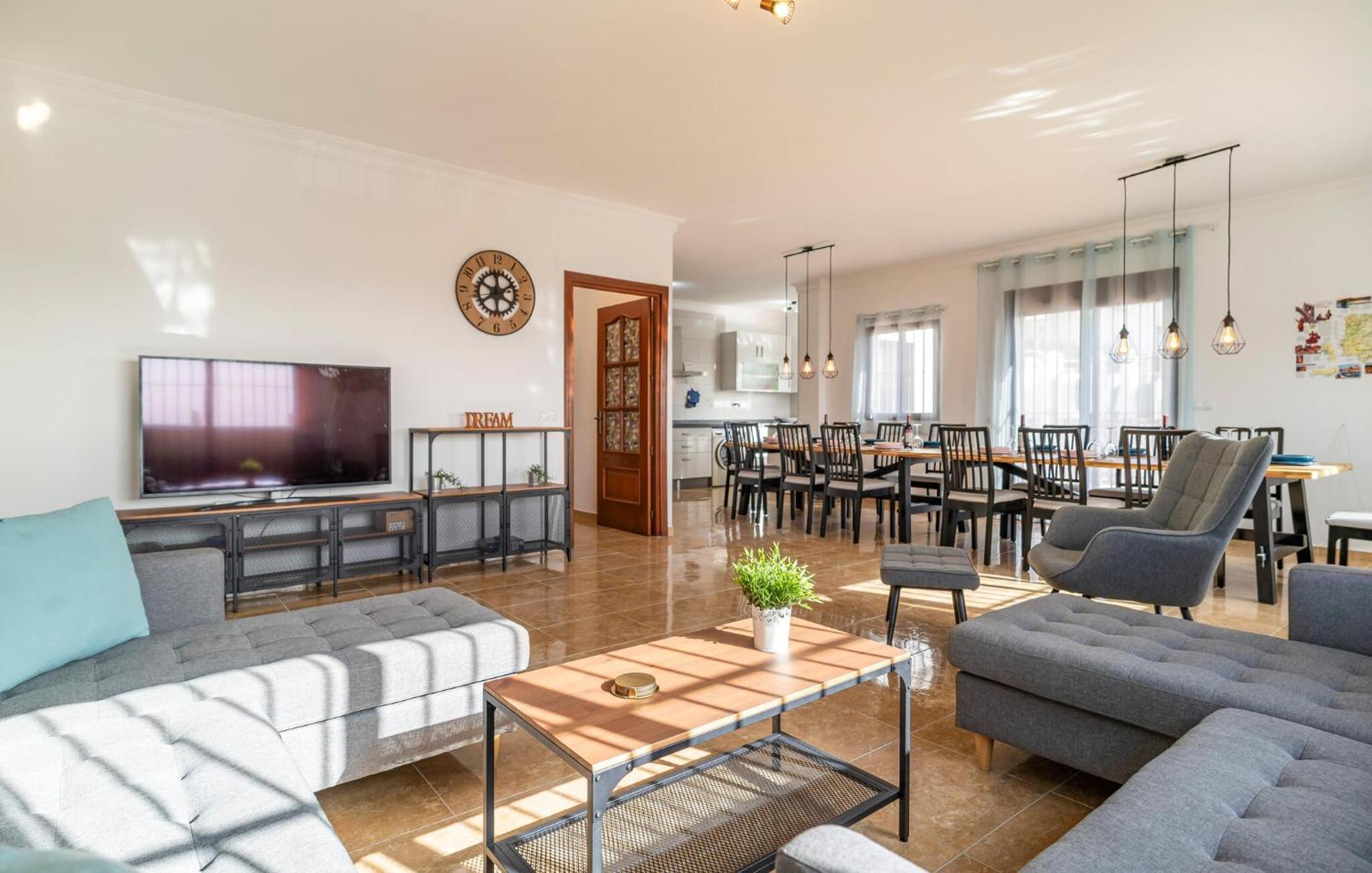 Lovely Home In Benalmadena With Kitchen Zewnętrze zdjęcie